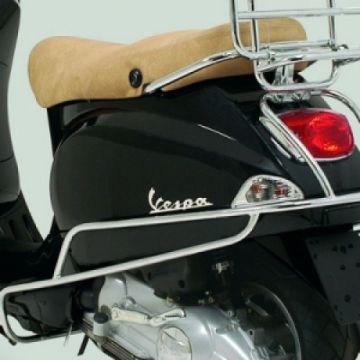 Valbeugels achterzijde Vespa LX/LXV/S/SXL/VXL 50-125-150cc chroom origineel 602896M