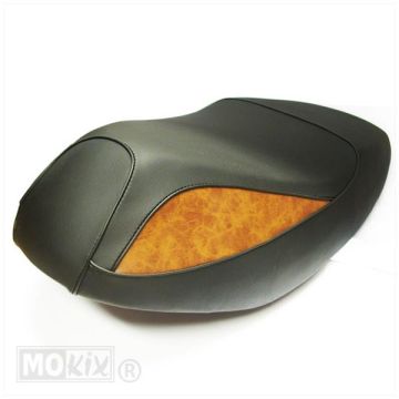 Zadel/buddyseat zwart/bruin type China Jet Ten/Lintex Jet Ten/HT50QT-39 MKX/BTC Jet/Turbho CX (74cm) MKX