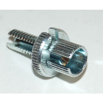 Stelbout met gleuf remhendel M5 Vespa-Gilera Ciao/Citta/SI/Bravo/Boxer/Boss/Grillo universeel