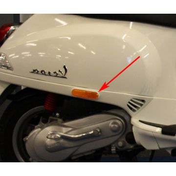 Sideskirt Vespa S wit fusion 544 rechts origineel 65430700br