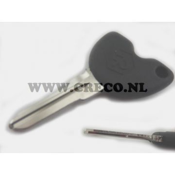 Sleutel blanco/blind (zonder transponder) Zip 2000-> 2/4-takt/Zip SP/ET4 125/X7 125-250 2008/Liberty 50-125-150/Fly 50 2/4-takt <-2007/Carnaby 125-200-250 2007-2010/Beverly 125 2007-2010 299602 origineel